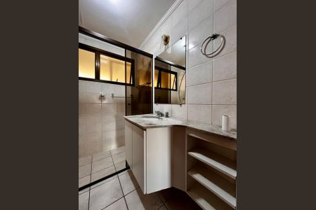 Apartamento à venda com 84m², 3 quartos e 2 vagasBanheiro Social