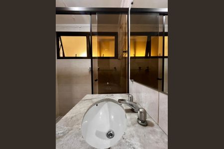 Apartamento à venda com 84m², 3 quartos e 2 vagasBanheiro Social