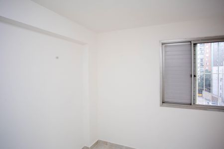 Quarto 2 de apartamento à venda com 2 quartos, 44m² em Jardim Rosinha, Diadema