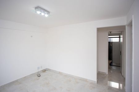 Sala de apartamento à venda com 2 quartos, 44m² em Jardim Rosinha, Diadema