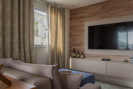 Apartamento à venda com 105m², 3 quartos e 2 vagasSala