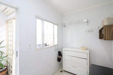 Casa à venda com 156m², 2 quartos e 1 vaga Casa à venda com 156m², 2 quartos e 1 vagaÁrea de Serviço