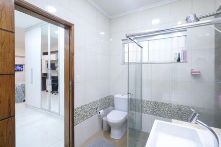 Casa à venda com 156m², 2 quartos e 1 vaga Casa à venda com 156m², 2 quartos e 1 vagaBanheiro da Suíte