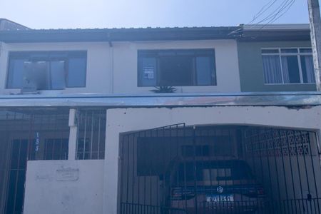 Casa à venda com 137m², 3 quartos e 3 vagas Casa à venda com 137m², 3 quartos e 3 vagasPlaquinha