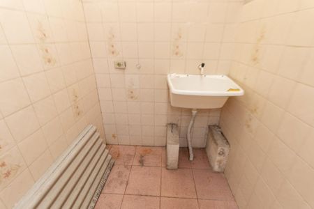 Casa à venda com 137m², 3 quartos e 3 vagas Casa à venda com 137m², 3 quartos e 3 vagasÁrea de Serviço