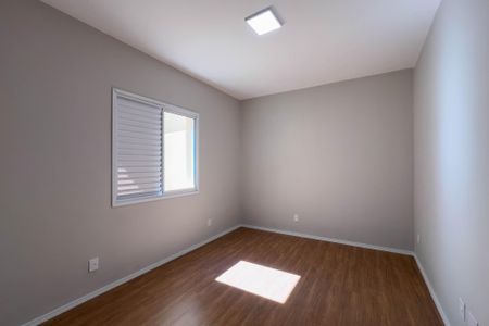 Apartamento à venda com 78m², 2 quartos e sem vagaQuarto 2