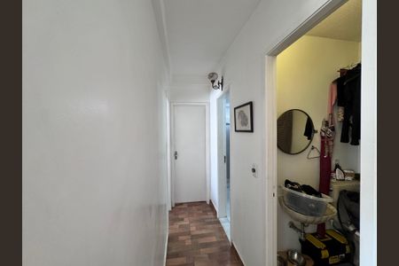 Apartamento à venda com 56m², 2 quartos e 1 vagaCorredor