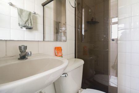 Apartamento para alugar com 63m², 2 quartos e 1 vaga Apartamento para alugar com 63m², 2 quartos e 1 vagaBanheiro de Serviço