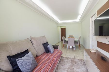Apartamento para alugar com 63m², 2 quartos e 1 vaga Apartamento para alugar com 63m², 2 quartos e 1 vagaSala