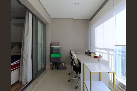 Apartamento à venda com 33m², 1 quarto e sem vaga Apartamento à venda com 33m², 1 quarto e sem vagaVaranda