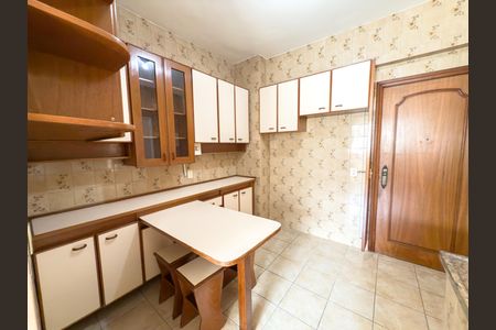Apartamento à venda com 72m², 2 quartos e 1 vagaCozinha