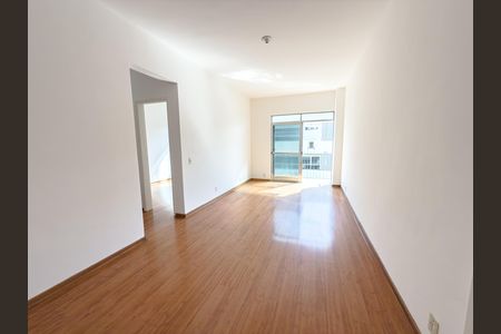 Sala de apartamento à venda com 2 quartos, 72m² em Penha, Rio de Janeiro