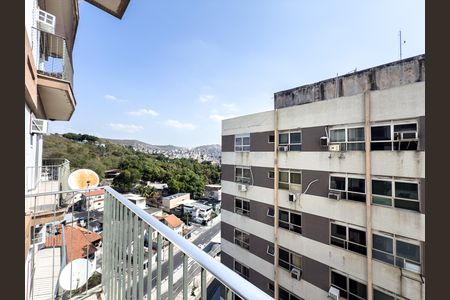 Apartamento à venda com 72m², 2 quartos e 1 vagaVaranda do Quarto 2