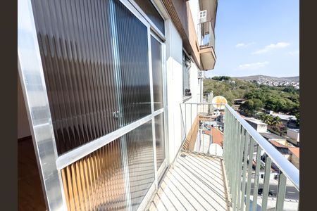 Apartamento à venda com 72m², 2 quartos e 1 vagaVaranda do Quarto 2