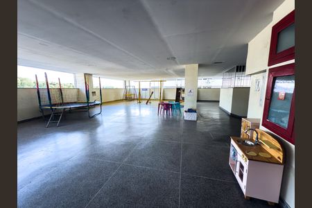 Apartamento à venda com 72m², 2 quartos e 1 vagaÁrea comum - Playground