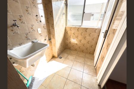 Apartamento à venda com 72m², 2 quartos e 1 vagaÁrea de Serviço