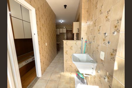 Apartamento à venda com 72m², 2 quartos e 1 vagaÁrea de Serviço