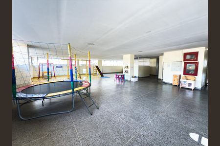 Apartamento à venda com 72m², 2 quartos e 1 vagaÁrea comum - Playground
