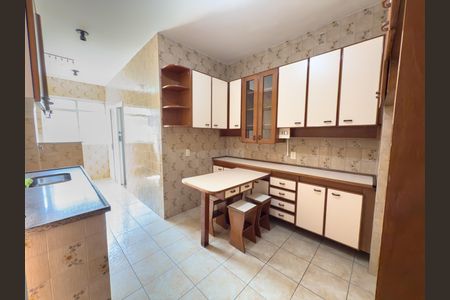 Apartamento à venda com 72m², 2 quartos e 1 vagaCozinha