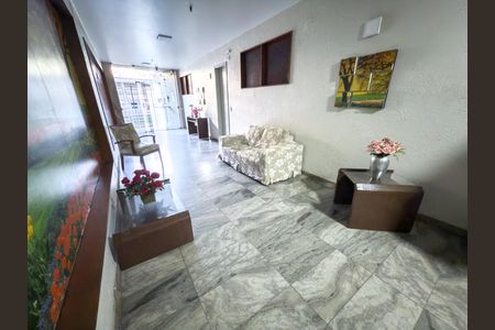 Apartamento à venda com 72m², 2 quartos e 1 vagaHall de entrada