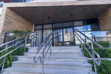 Apartamento para alugar com 78m², 2 quartos e 1 vagaFachada