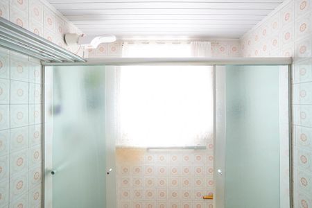 Casa à venda com 162m², 2 quartos e 2 vagasBanheiro