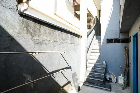 Casa à venda com 162m², 2 quartos e 2 vagasQuintal