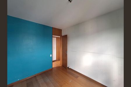 Apartamento à venda com 68m², 3 quartos e 1 vaga Apartamento à venda com 68m², 3 quartos e 1 vagaQuarto 2