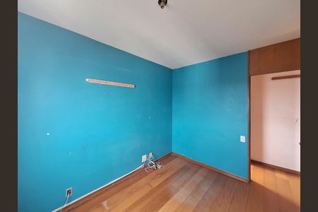 Apartamento à venda com 68m², 3 quartos e 1 vaga Apartamento à venda com 68m², 3 quartos e 1 vagaQuarto 2