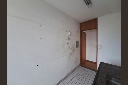 Apartamento à venda com 68m², 3 quartos e 1 vaga Apartamento à venda com 68m², 3 quartos e 1 vagaCozinha