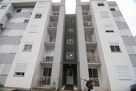 Fachada do bloco de apartamento para alugar com 2 quartos, 45m² em Olaria, Canoas