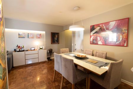Apartamento à venda com 77m², 2 quartos e 1 vagaSala