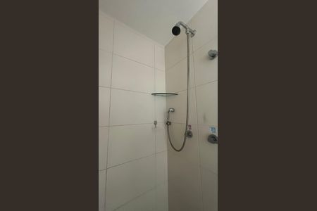 Apartamento à venda com 66m², 2 quartos e 1 vagaBanheiro Social