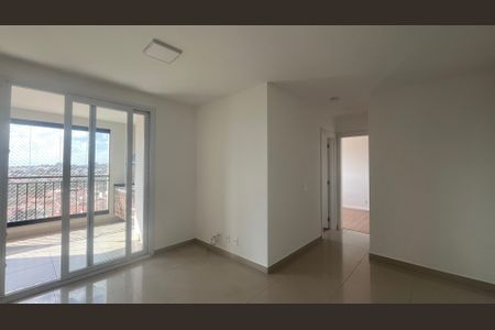 Apartamento à venda com 66m², 2 quartos e 1 vagaSala