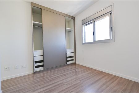Apartamento à venda com 65m², 2 quartos e 2 vagas Apartamento à venda com 65m², 2 quartos e 2 vagasSuite