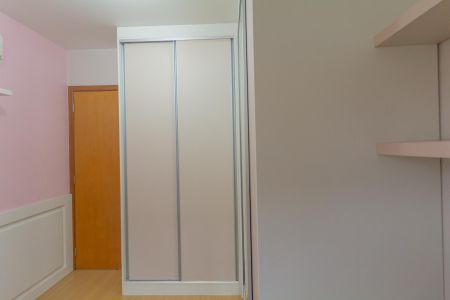 Casa de condomínio à venda com 92m², 3 quartos e 3 vagasQuarto 3