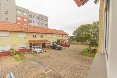 Casa de condomínio à venda com 92m², 3 quartos e 3 vagasVista do Quarto 2