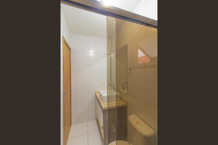 Casa de condomínio à venda com 92m², 3 quartos e 3 vagasBanheiro Social