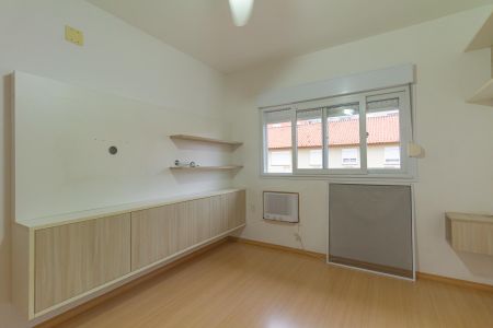 Casa de condomínio à venda com 92m², 3 quartos e 3 vagasQuarto 2