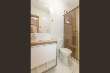 Casa de condomínio à venda com 92m², 3 quartos e 3 vagasBanheiro Social