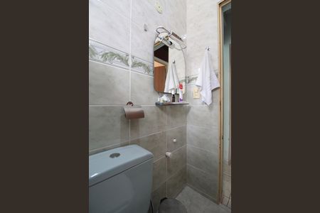 Casa de condomínio à venda com 45m², 2 quartos e 1 vagaBanheiro Social