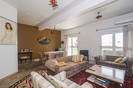 Sala de casa à venda com 3 quartos, 140m² em Vila Morse, São Paulo