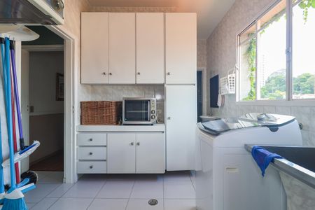 Casa à venda com 140m², 3 quartos e 1 vagaÁrea de Serviço