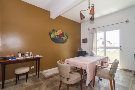 Casa à venda com 140m², 3 quartos e 1 vagaSala