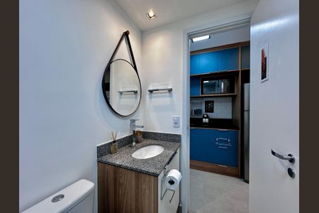 Studio à venda com 25m², 1 quarto e sem vaga Studio à venda com 25m², 1 quarto e sem vagaBanheiro