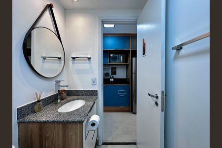 Studio à venda com 25m², 1 quarto e sem vaga Studio à venda com 25m², 1 quarto e sem vagaBanheiro