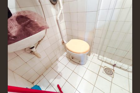 Apartamento à venda com 78m², 2 quartos e 1 vagaBanheiro de serviço