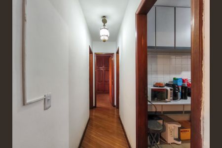 Apartamento à venda com 78m², 2 quartos e 1 vagaCorredor