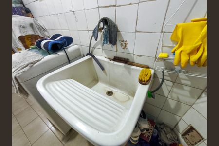 Apartamento à venda com 78m², 2 quartos e 1 vagaÁrea de Serviço