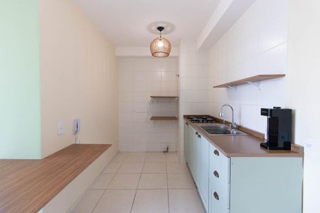 Apartamento à venda com 37m², 2 quartos e sem vaga Apartamento à venda com 37m², 2 quartos e sem vagaCozinha e Área de Serviço